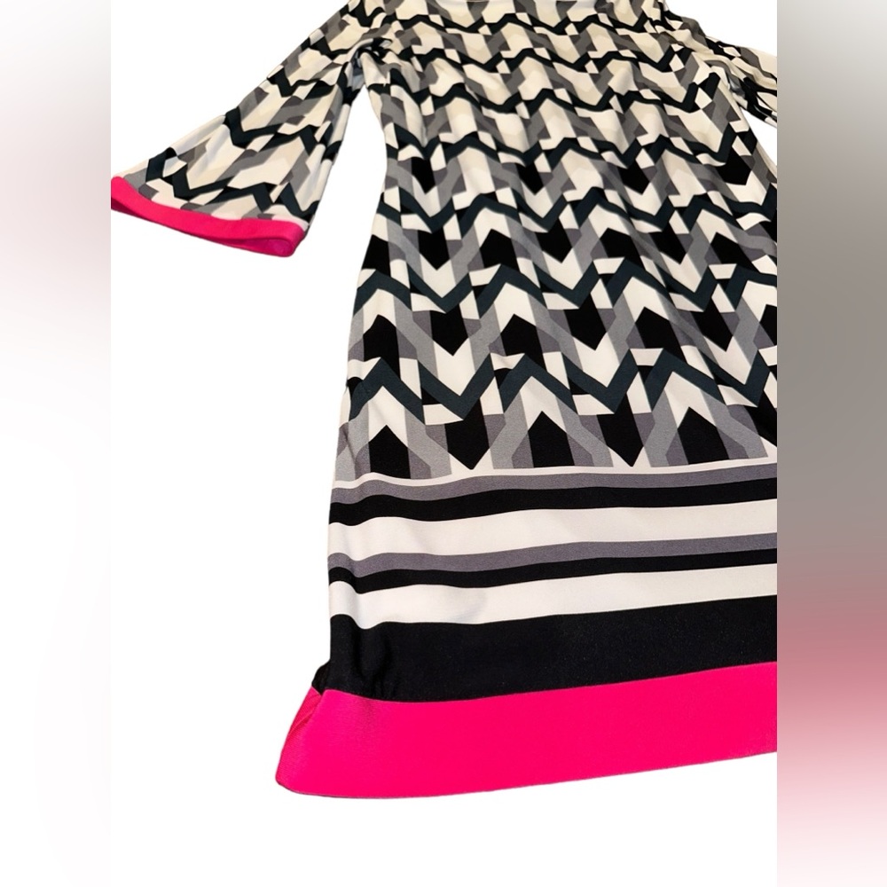 Joseph Ribkoff Bell Sleeve Dress Size‎ 6